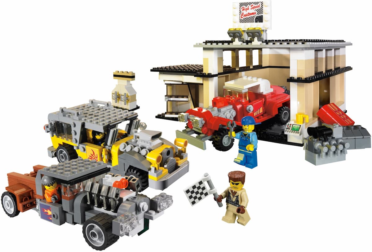 Custom Car Garage LEGO set (#10200-1)