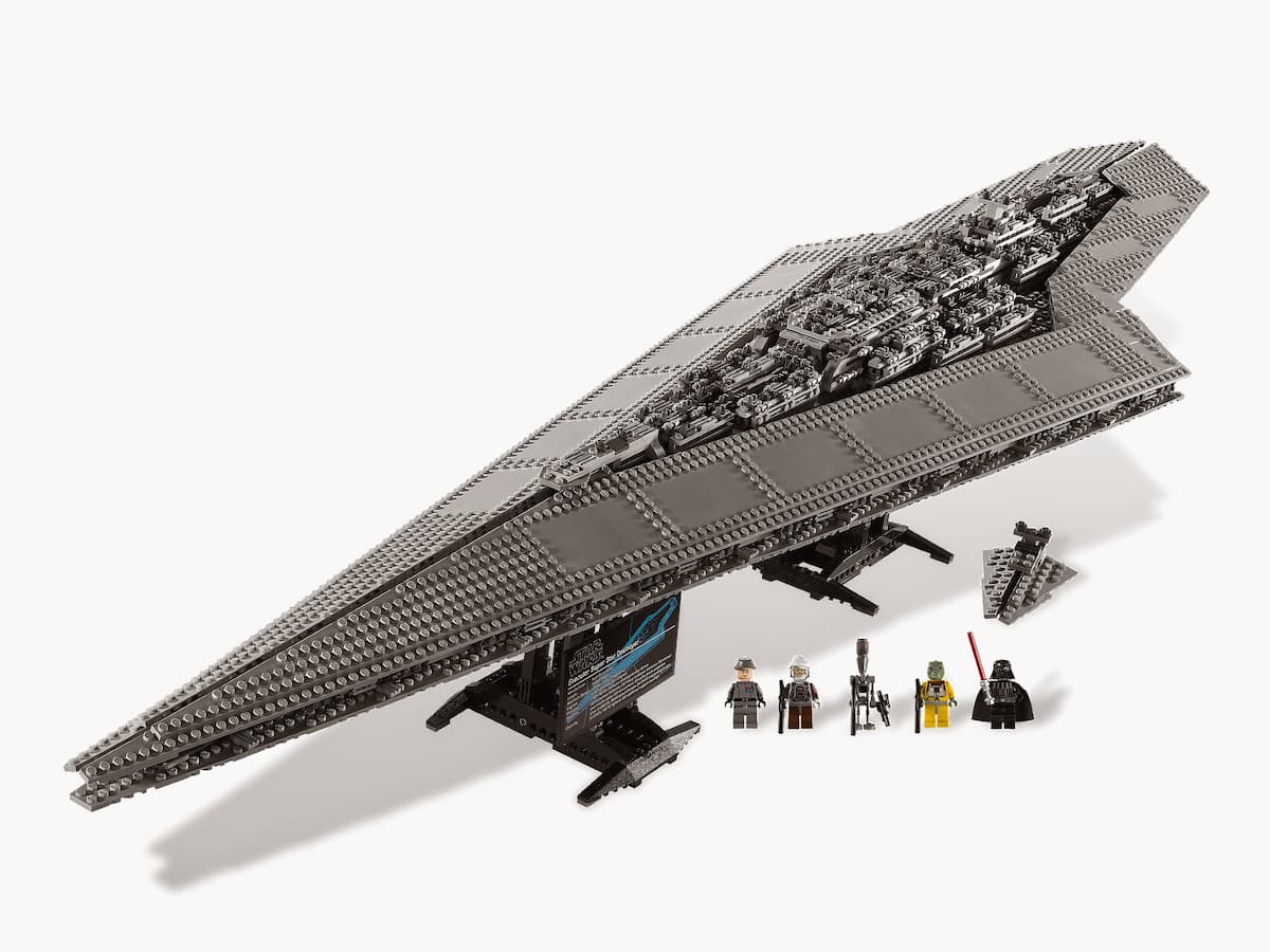 Super Star Destroyer LEGO set (#10221-1)