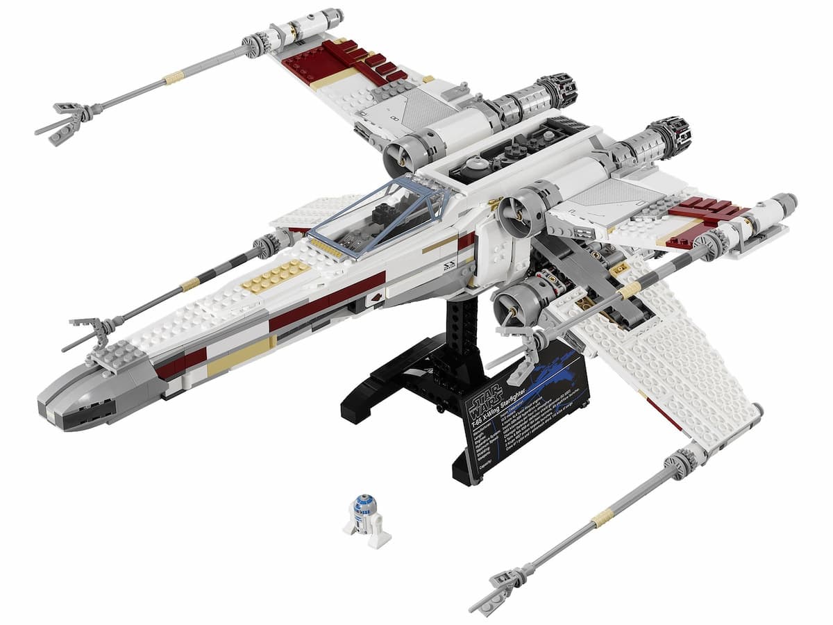 Red Five X-Wing Starfighter LEGO set (#10240-1, 2013)
