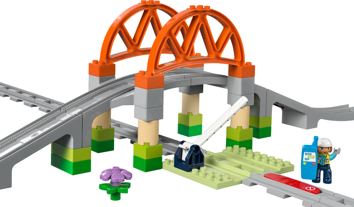 Train Bridge and Tracks Expansion Set LEGO set (#10426-1)