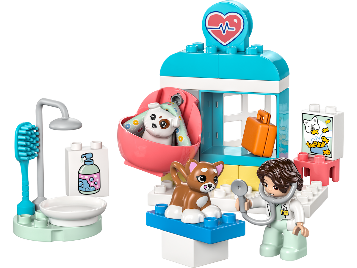 Visit to the Vet Clinic LEGO set (#10438-1)