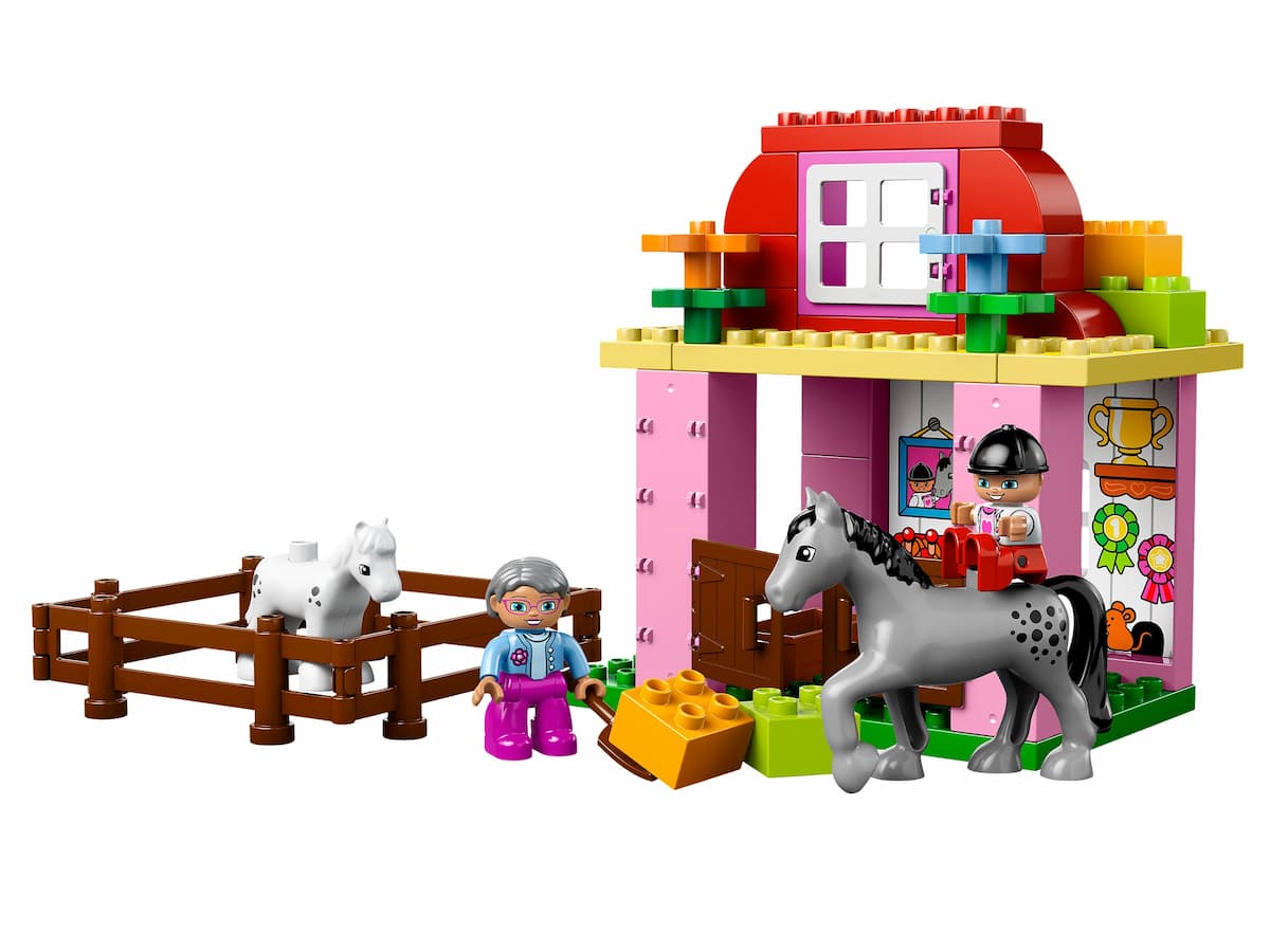 Horse Stable LEGO set (#10500-1)