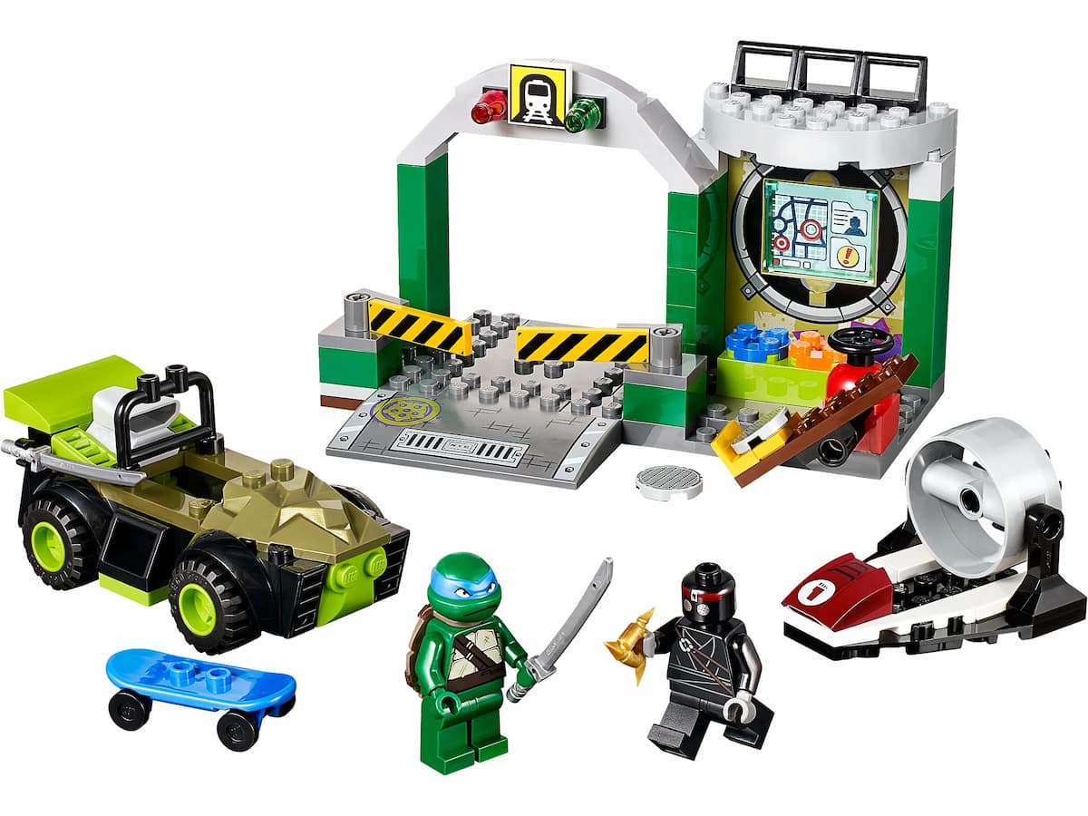 Turtle Lair LEGO set (#10669-1)