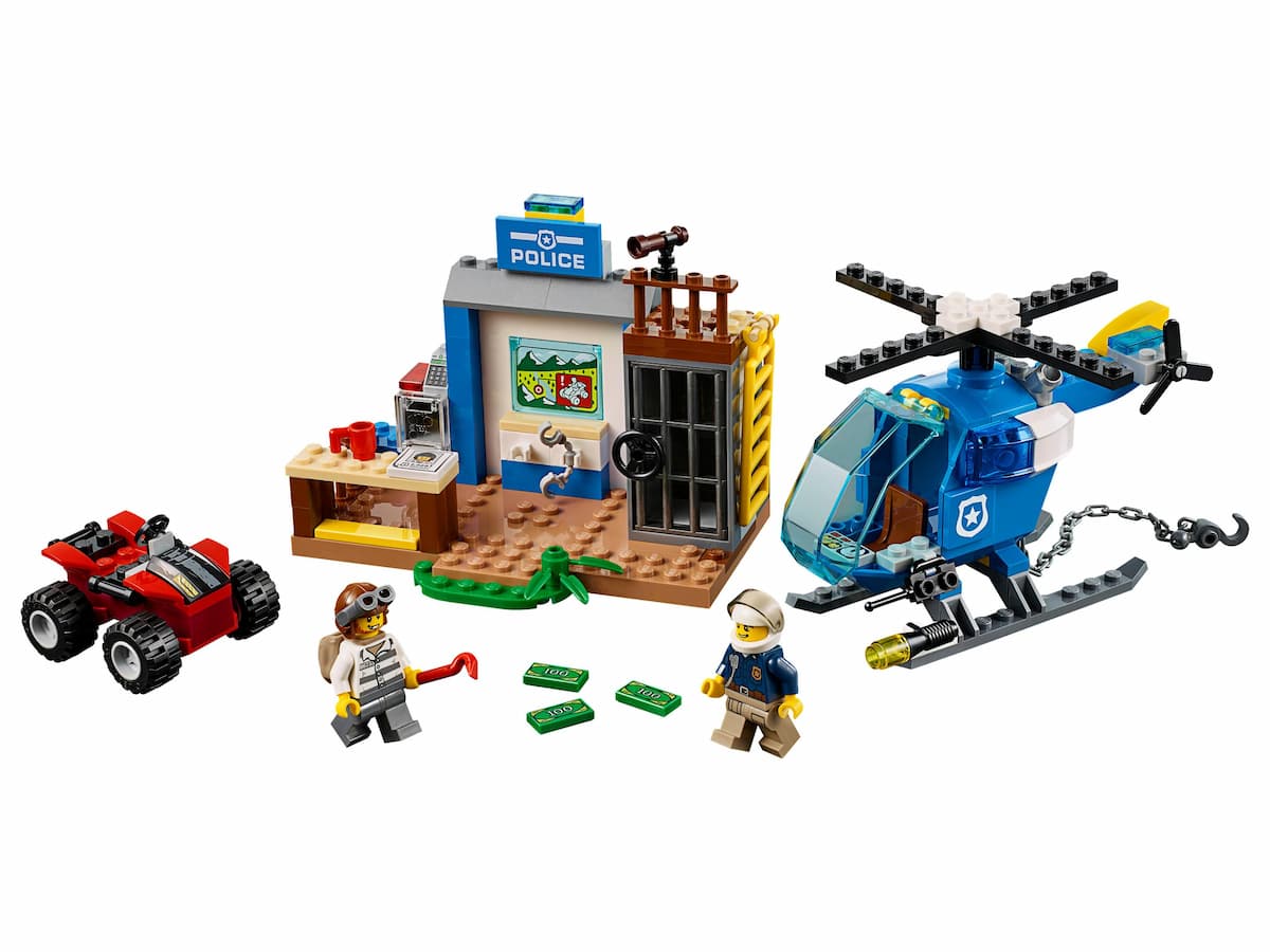 Mountain Police Chase LEGO set (#10751-1)