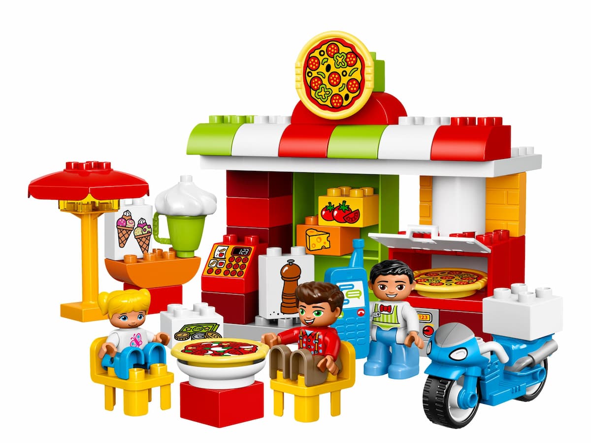 Pizzeria LEGO set (#10834-1)
