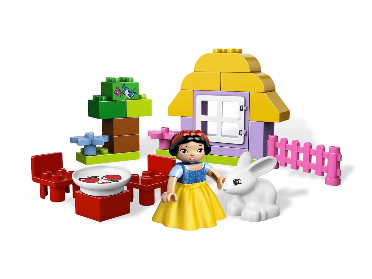 Rapunzel's Tower LEGO set (#10878-1)
