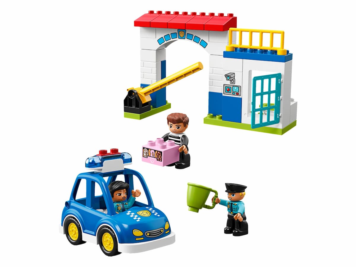 Police Station LEGO set (#10902-1)