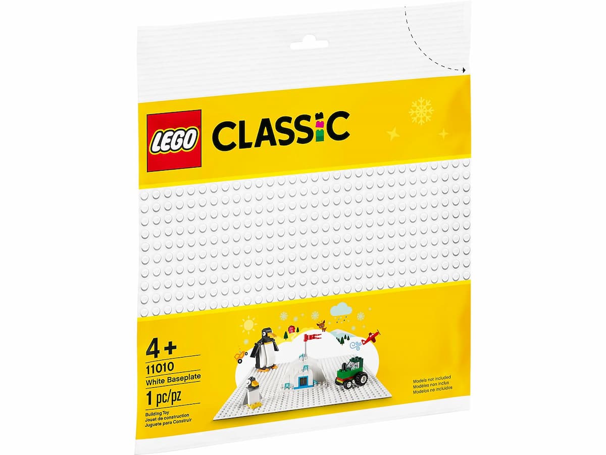 White Baseplate LEGO set (#11010-1)