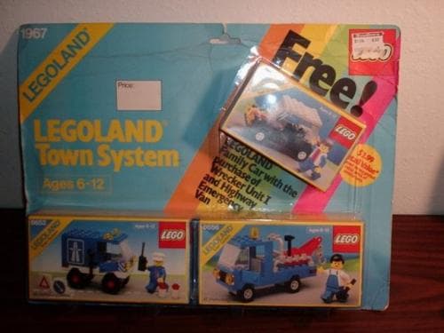Town Value Pack LEGO set (#1967-2, 1985)