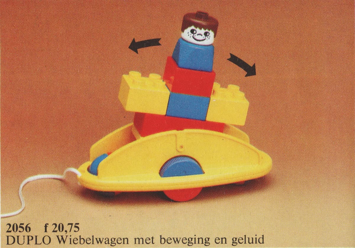 Rock 'n' Rattle Pull-Toy LEGO set (#2056-1)