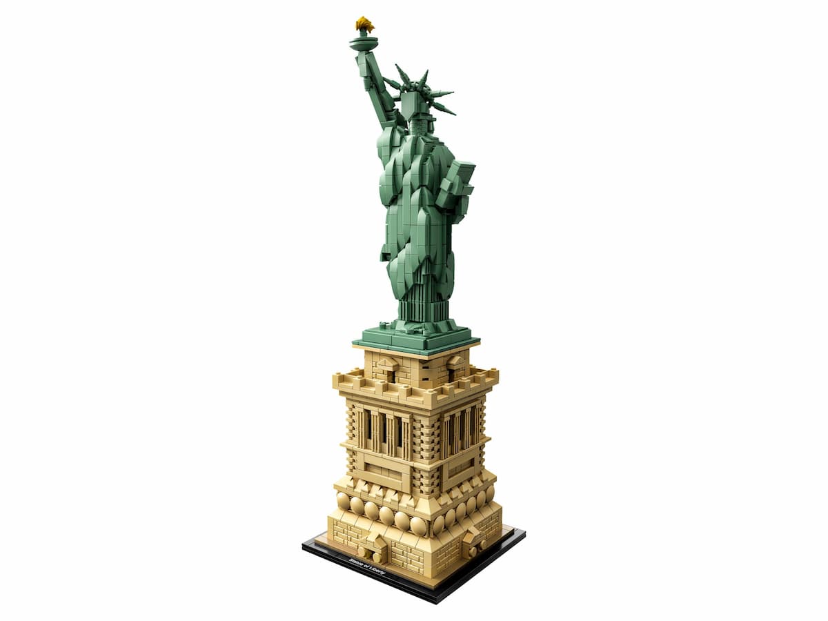 Statue of Liberty LEGO set (#21042-1)