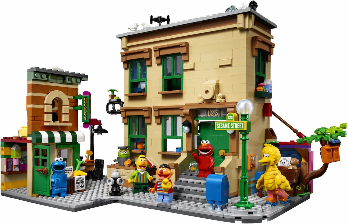 123 Sesame Street LEGO set (#21324-1, 2020)