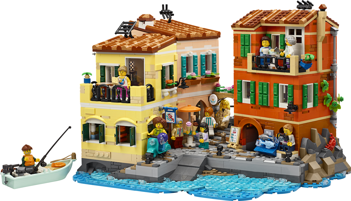 Italian Riviera LEGO set (#21359-1)