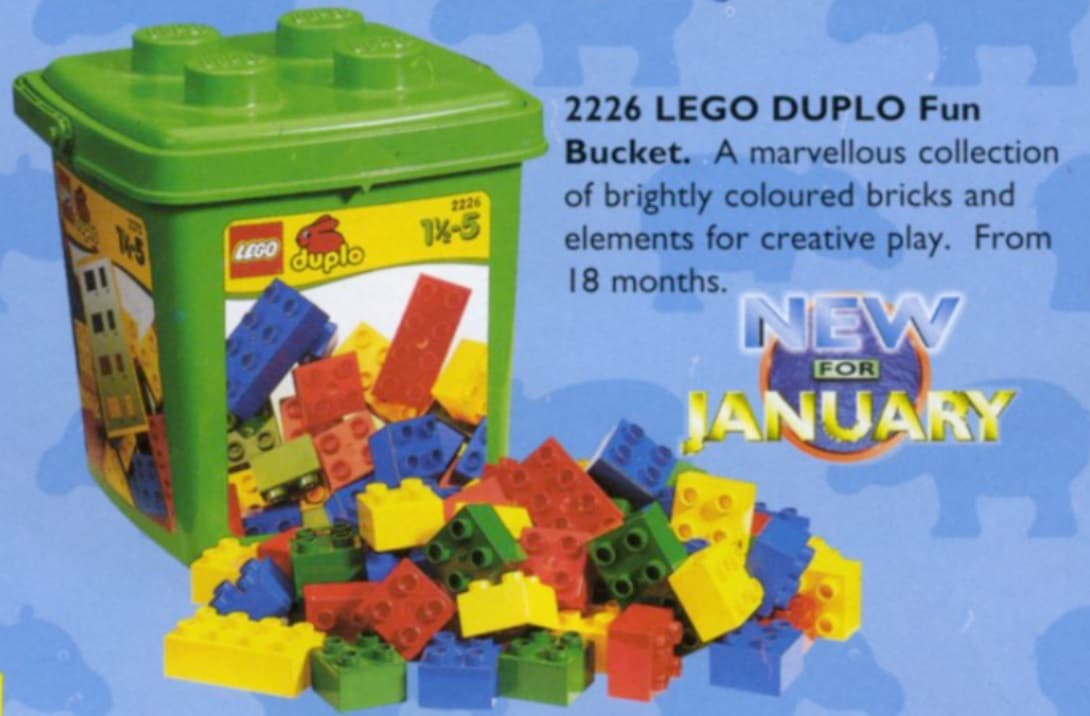 Medium Bucket LEGO set (#2226-1)