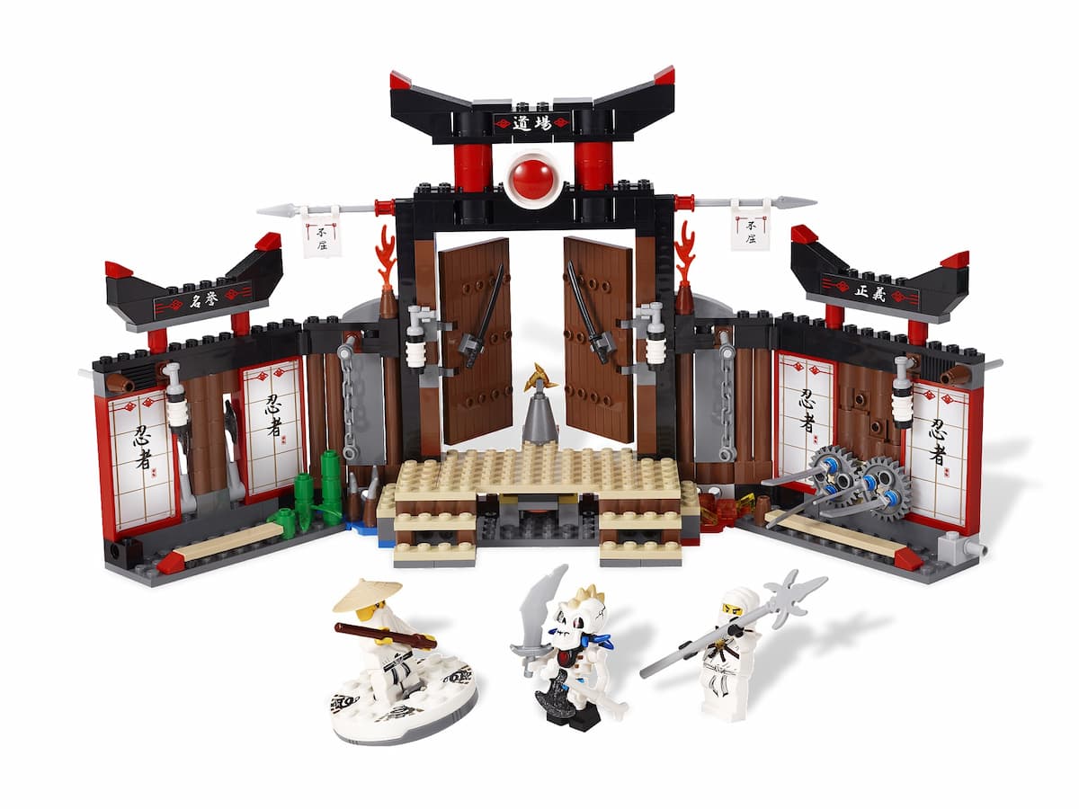 Spinjitzu Dojo LEGO set (#2504-1)