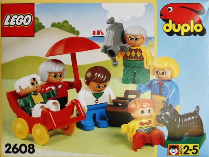 Family LEGO set (#2608-1)
