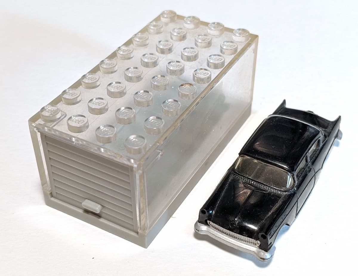 1:87 Opel Rekord with Garage LEGO set (#262-1)