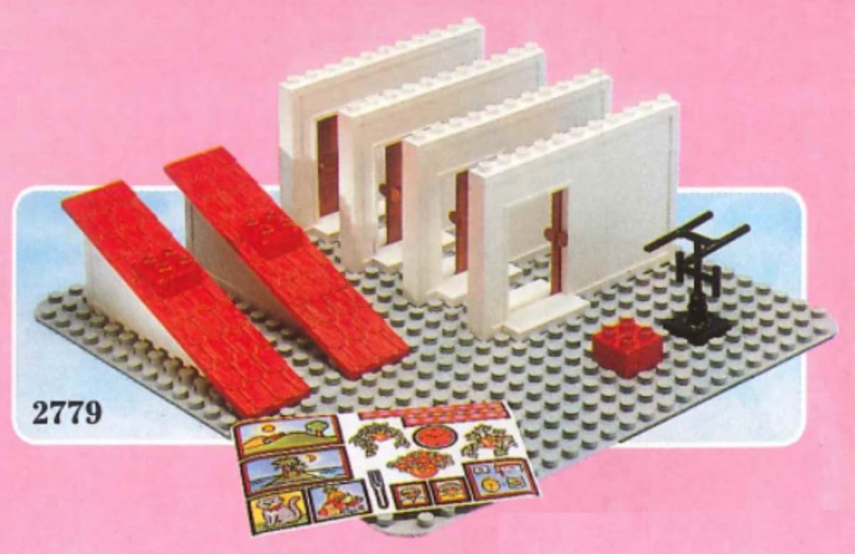 Playhouse (Unfurnished) LEGO set (#2779-1)