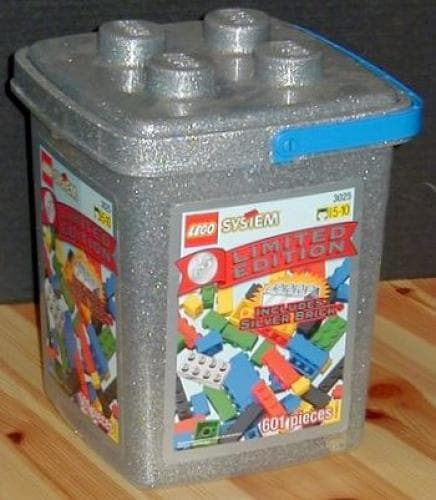 25th Anniversary Silver Bucket LEGO set (#3025-1)