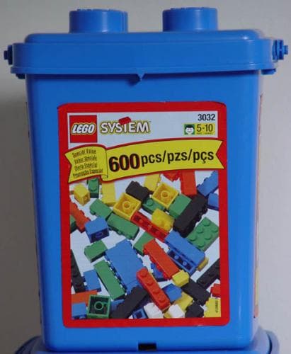 Medium Bucket LEGO set (#3032-1)