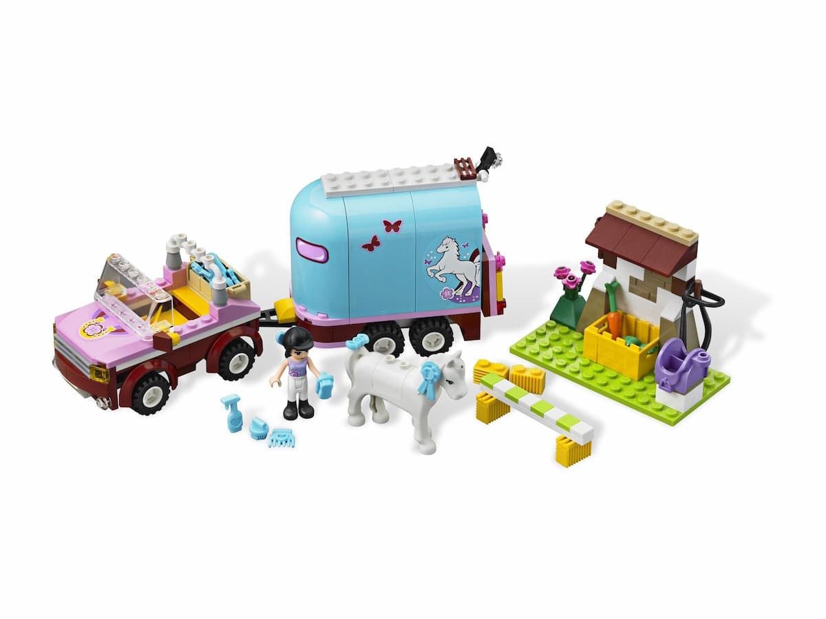 Emma's  Horse Trailer LEGO set (#3186-1, 2012)