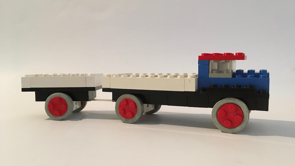 Truck with Trailer LEGO set (#319-1)