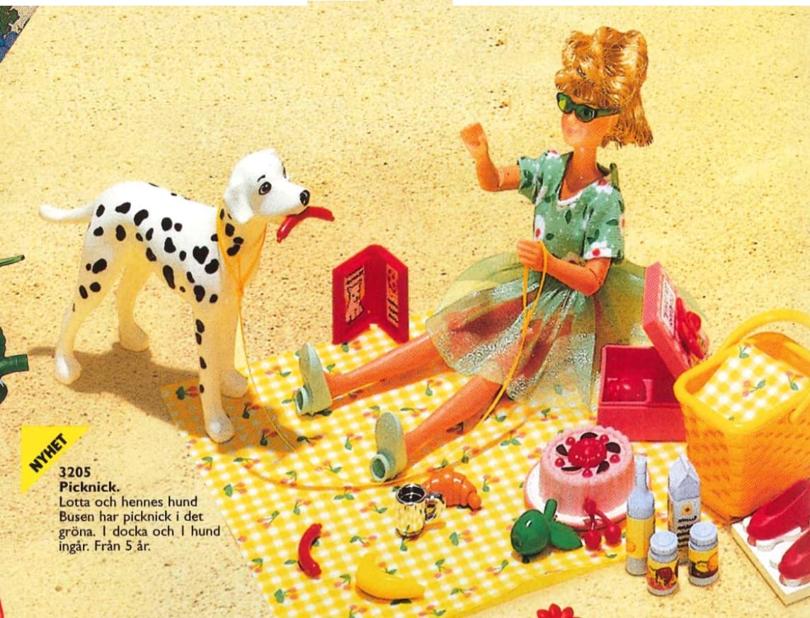 Julie's (Andrea's) Picnic Lunch LEGO set (#3205-1)