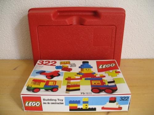 Basic Building Set + Storage Case LEGO set (#322-3)