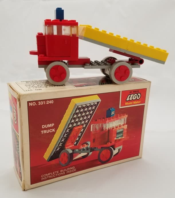 Dump Truck LEGO set (#331-2)