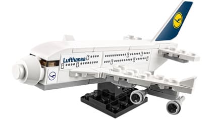 Lufthansa Plane LEGO set (#40146-1)