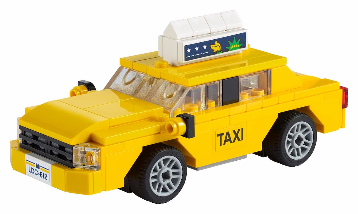 Yellow Taxi LEGO set (#40468-1)