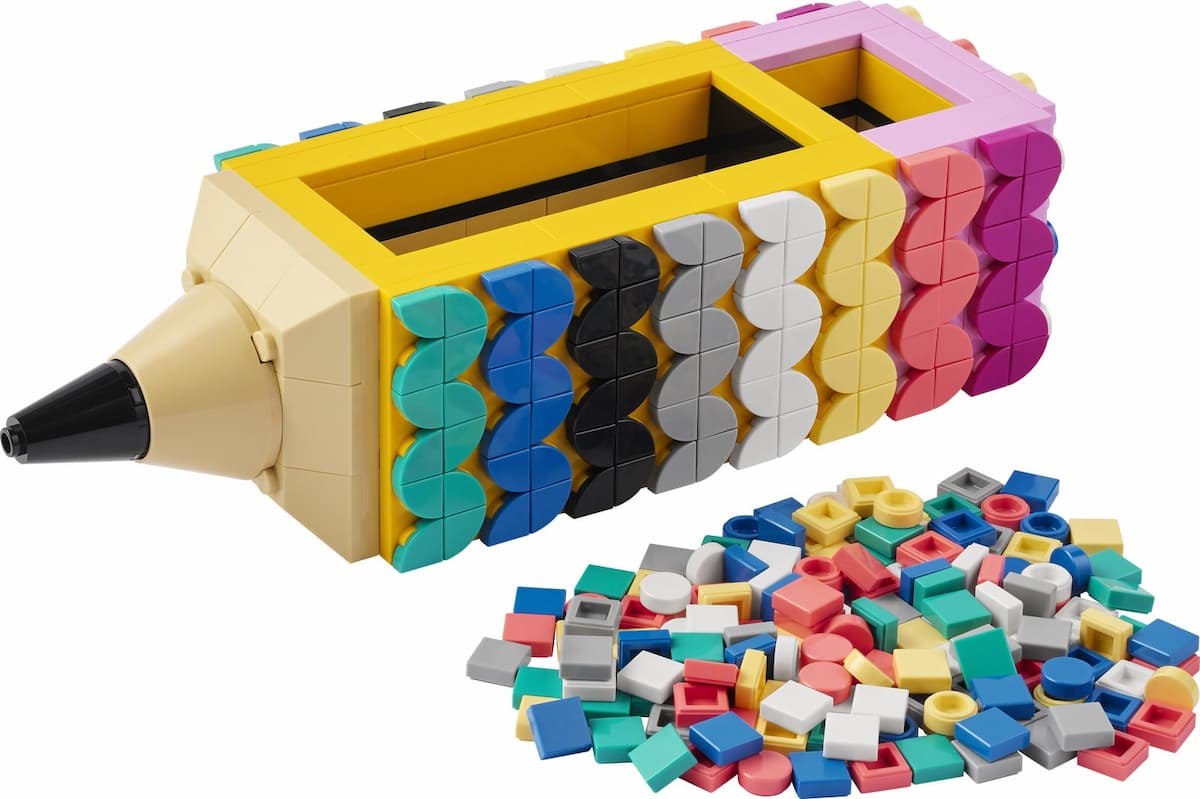 Pencil Holder LEGO set (#40561-1)