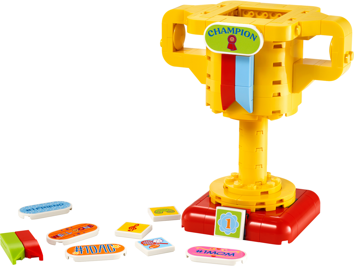 Trophy LEGO set (#40688-1)
