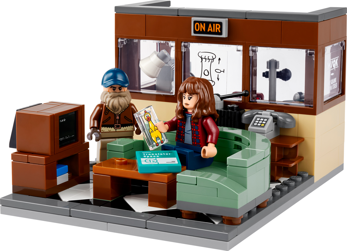 Stranger Things: WSQK Radio Station LEGO set (#40891-1)
