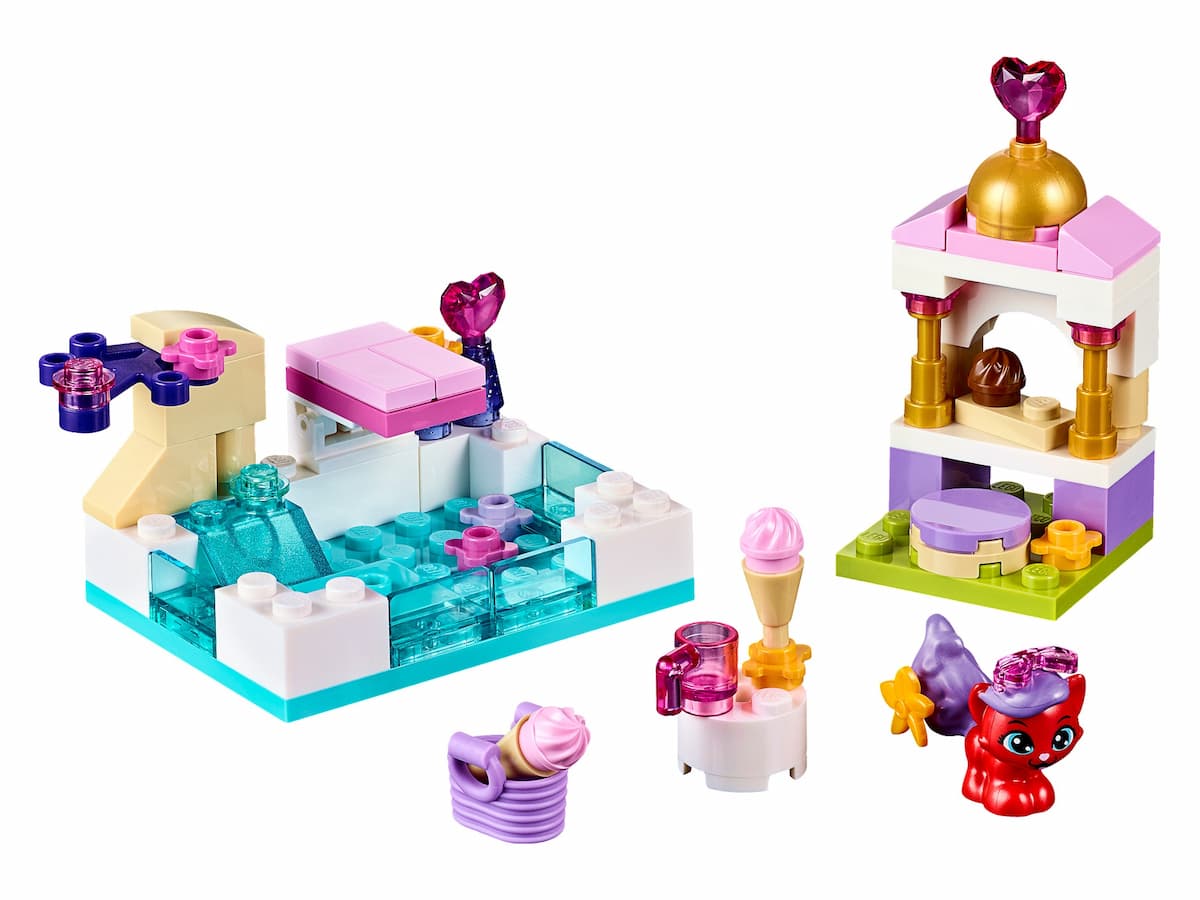 Treasure's Day at the Pool LEGO set (#41069-1)