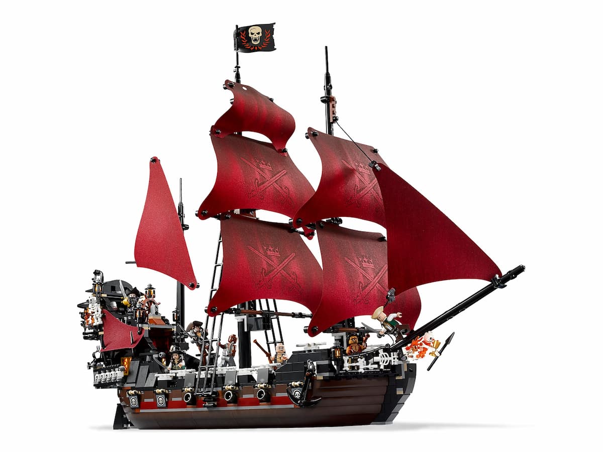 Queen Anne's Revenge LEGO set (#4195-1)