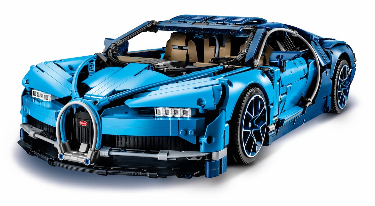 Bugatti Chiron LEGO set (#42083-1)