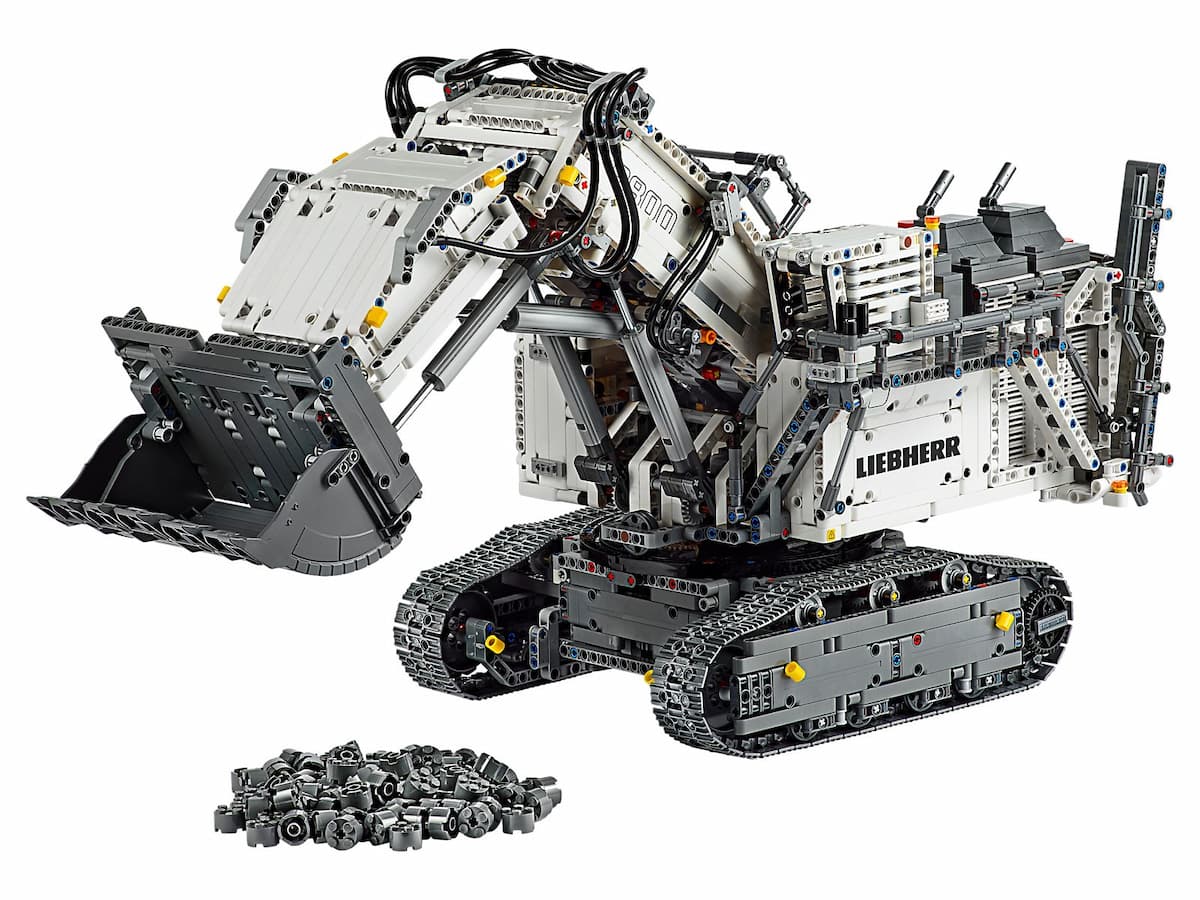 Liebherr R 9800 Excavator LEGO set (#42100-1)