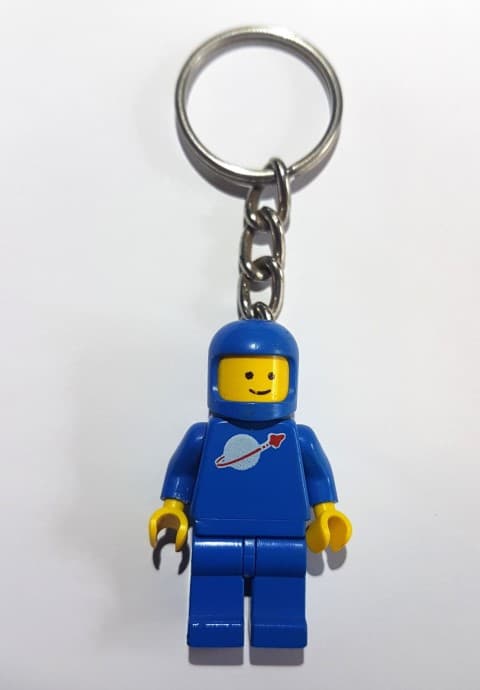 Blue Spaceman Key Chain LEGO set (#4243694-1)