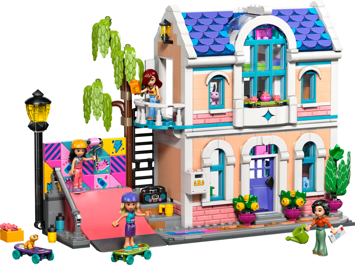 Liann's Family House LEGO set (#42687-1)