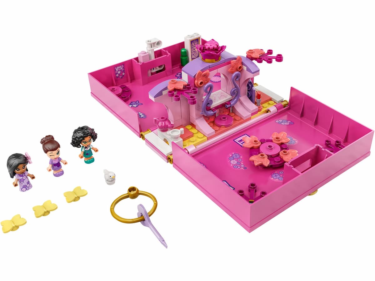 Isabela's Magical Door LEGO set (#43201-1)