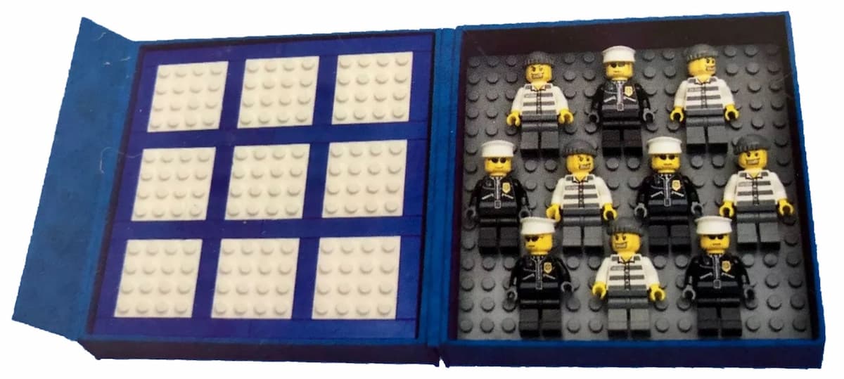 Tic Tac Toe LEGO set (#4499574-1)