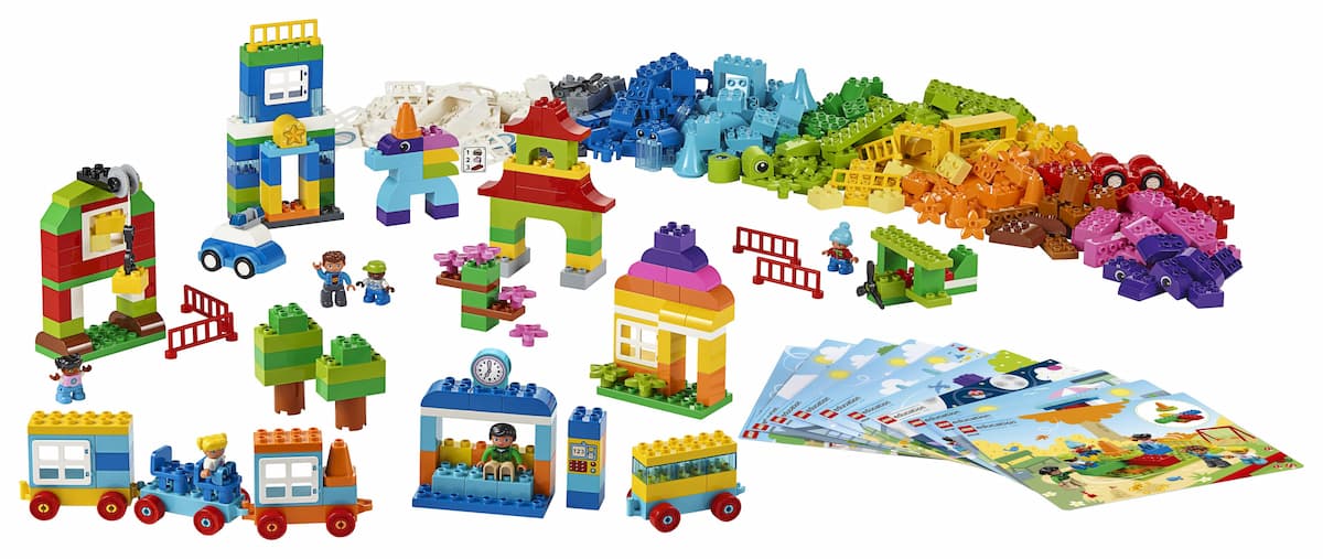 My XL World LEGO set (#45028-1)