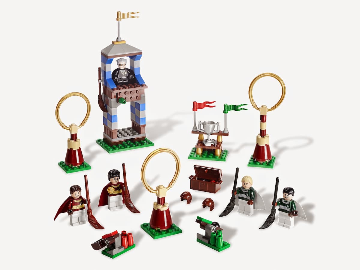 Quidditch Match LEGO set (#4737-1)