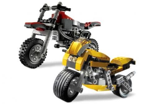 Revvin' Riders LEGO set (#4893-1)
