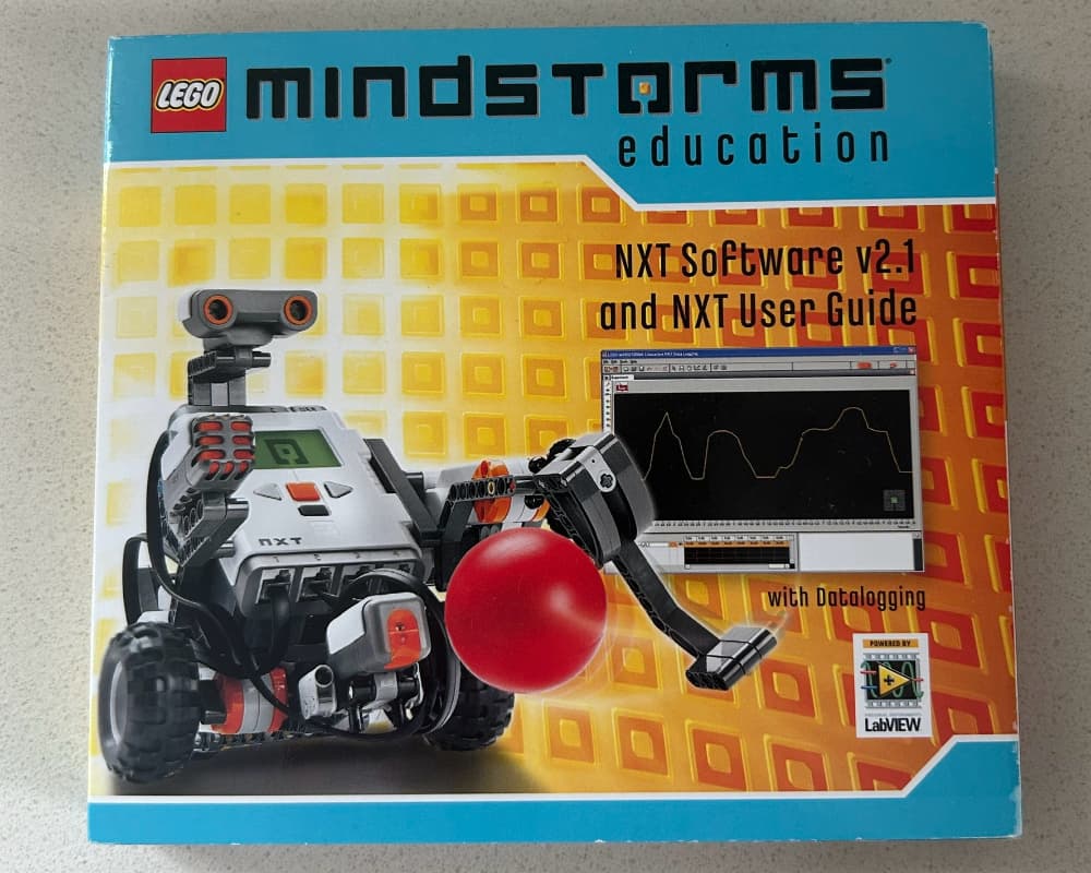 NXT Homeschool Pack LEGO set (#5003403-1)