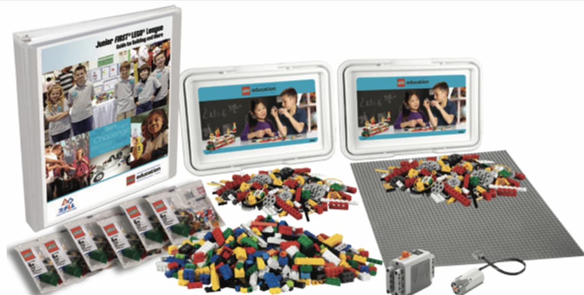 Jr.FLL Base Kit LEGO set (#5004122-1)