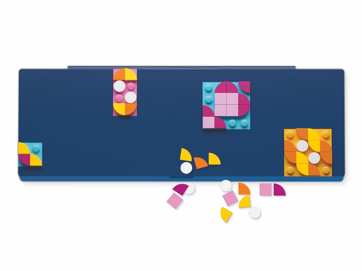 Hard Pencil Case LEGO set (#5006277-1)