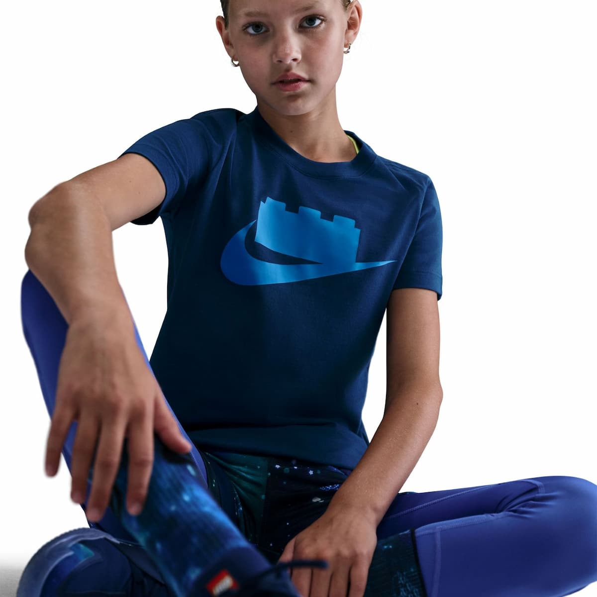 Nike x LEGO Collection Logo T Shirt LEGO Gear set (#5010040-1, 2025)