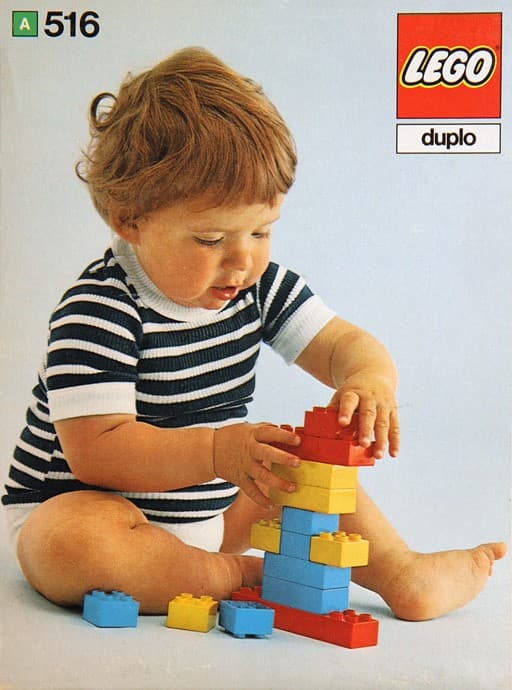 Bricks and Half Bricks LEGO set (#516-1, 1975)